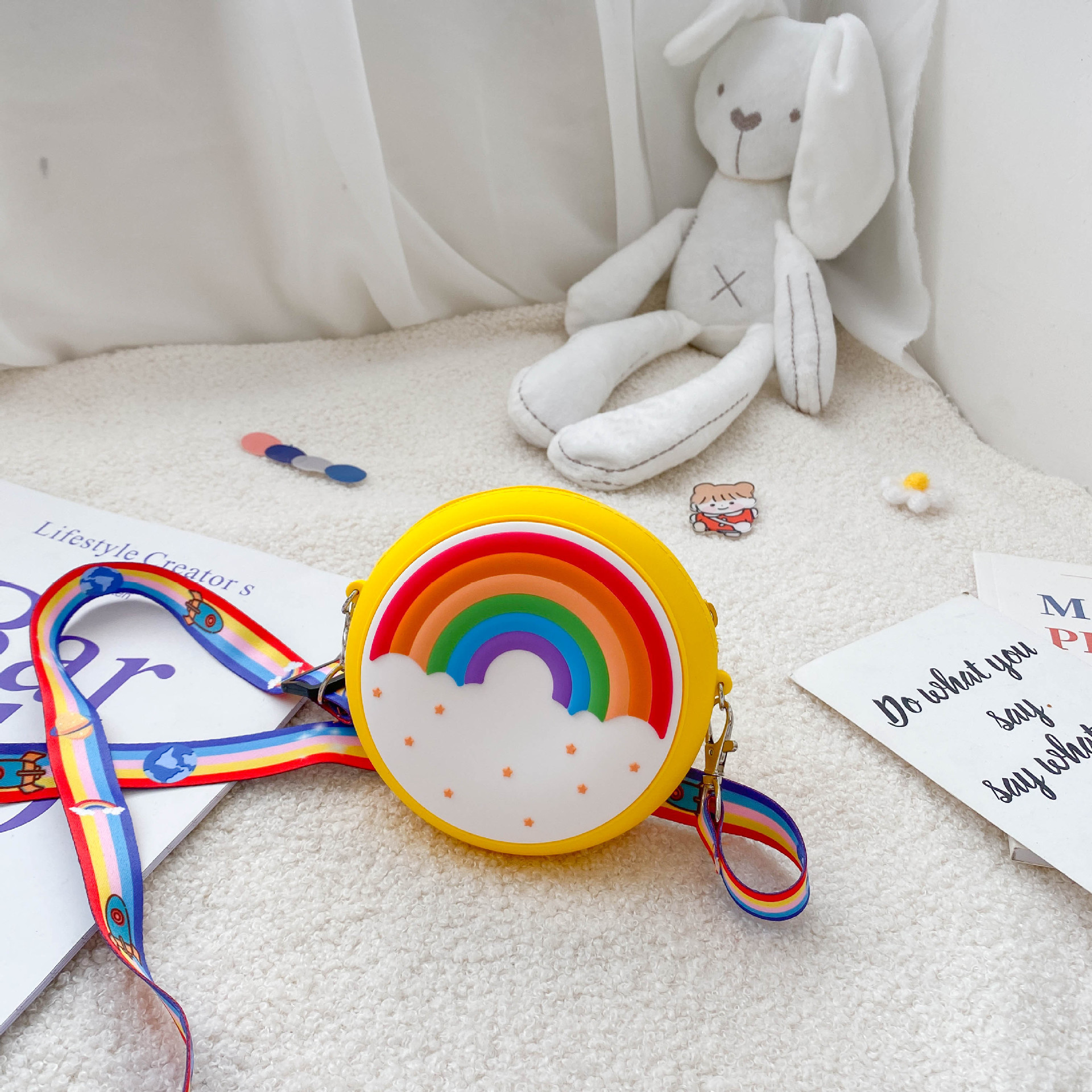 韓版彩虹零錢包 可愛迷你硅膠包 新款時尚潮流包包 兒童斜挎包