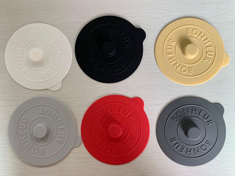 硅膠產品變脆的原因以及解決方法-硅生伙