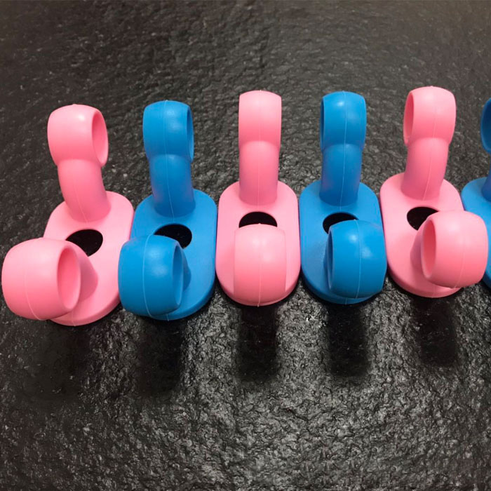 硅膠制品廠家來圖來樣定制硅膠雜件小白早教機硅膠配件硅橡膠